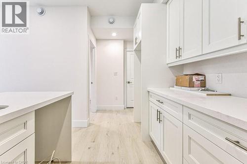 66 GAGE Avenue Unit# 1 , Kitchener, Ontario N2G 2E2 4
