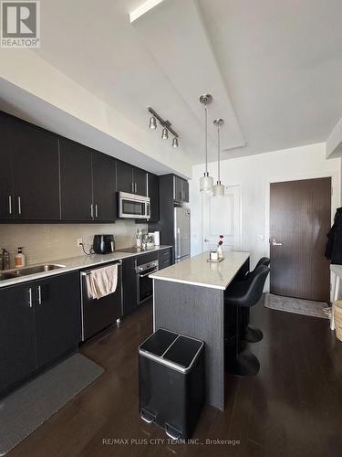 2303 - 1 THE ESPLANADE , Toronto, Ontario M5E 0A8 4