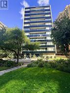 203 - 575 AVENUE ROAD Toronto, ON M4V 2K2