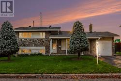 21 PULFORD CRESCENT  Ottawa, ON K2B 6L6