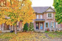 75 SELKIRK DRIVE Richmond Hill, ON L4B 4S4
