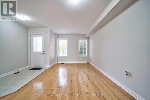 75 SELKIRK DRIVE , Richmond Hill, Ontario L4B 4S4 2