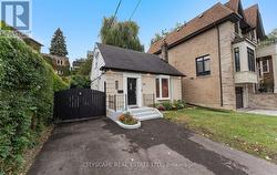50 SOUTH KINGSWAY Toronto, ON M6S 3T3