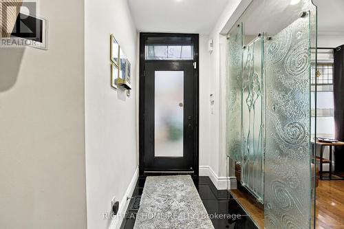 23 NEW STREET , Toronto, Ontario M5R 1P7 4