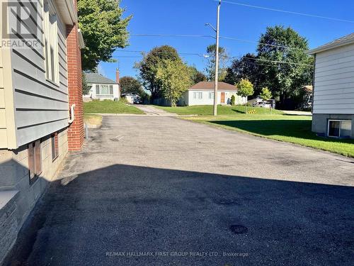 1984 GLENDALE DRIVE , Pickering, Ontario L1V 1V7 5