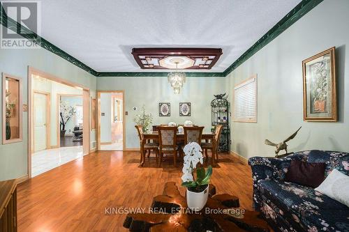 501 Ashprior Avenue, Mississauga, ON 