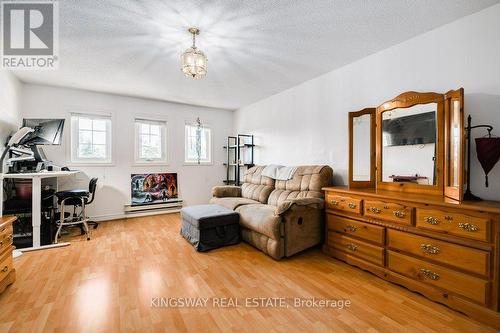501 Ashprior Avenue, Mississauga, ON 