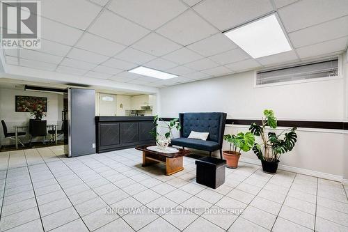 501 Ashprior Avenue, Mississauga, ON 