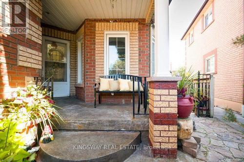 501 Ashprior Avenue, Mississauga, ON 