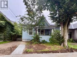 563 ONTARIO STREET London East (East G), ON N5W 3X9