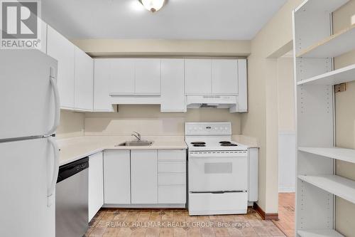 924 Dynes Road, Ottawa, ON 