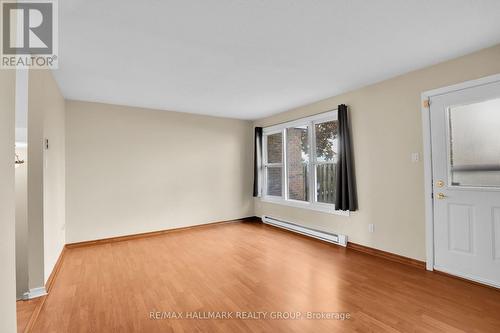 924 Dynes Road, Ottawa, ON 