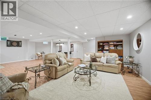 84 Meadowbank Drive, Hamilton, ON 