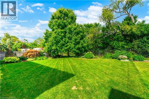 84 Meadowbank Drive, Hamilton, ON 