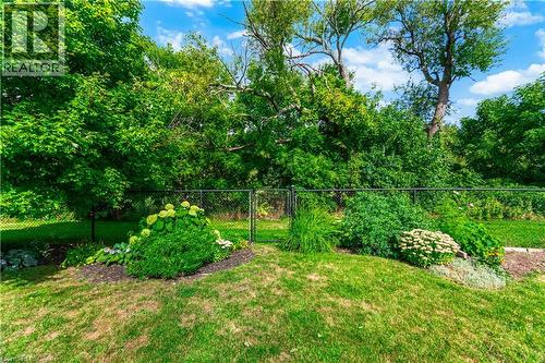 84 Meadowbank Drive, Hamilton, ON 