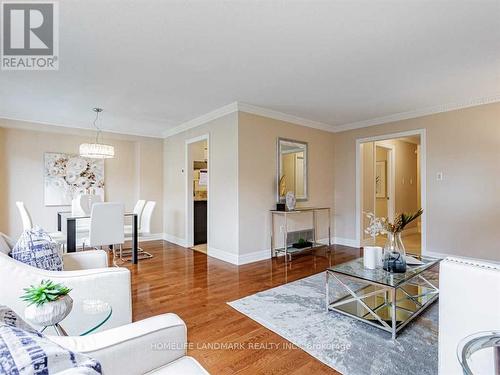 49 CHELWOOD DRIVE , Vaughan, Ontario L4J 7J1 4