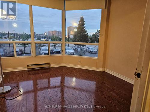 214 - 115 HILLCREST AVENUE , Mississauga, Ontario L5B 3Y9 3