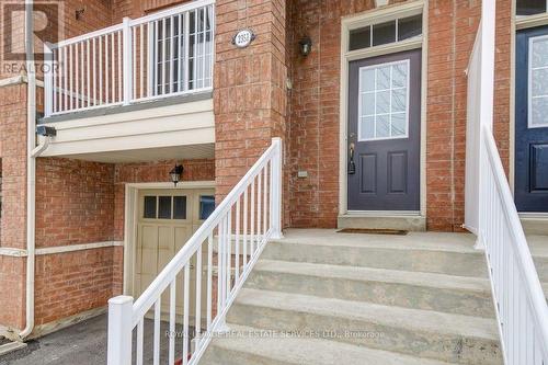 FURNISHED - 2353 SADDLECREEK CRESCENT , Oakville, Ontario L6M 5J7 2