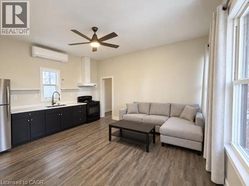 92 ALFRED Street Unit# 2 , Brantford, Ontario N3S 5G2 2