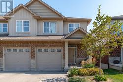 7 - 269 WATSON PARKWAY N Guelph (Grange Road), ON N1E 0R3