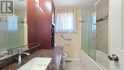 424 MILITARY TRAIL , Toronto, Ontario M1E 4E7 3
