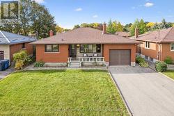 27 PALERMO CRESCENT Guelph (Grange Road), ON N1E 2J8