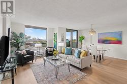 902 - 200 LAFONTAINE AVENUE  Ottawa, ON K1L 8K8