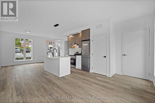 D - 1258 MARENGER STREET , Ottawa, Ontario K1C 1S2 3
