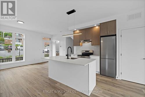 D - 1258 MARENGER STREET , Ottawa, Ontario K1C 1S2 5
