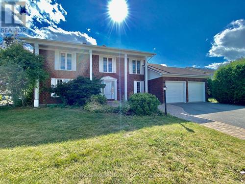 2 TUNBRIDGE COURT , Ottawa, Ontario K2E 7J8 2