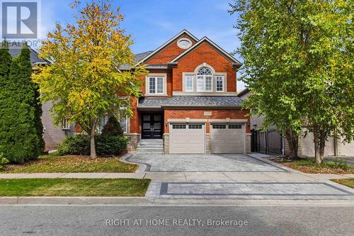 1213 LINDENROCK DRIVE  Oakville, ON L6H 6W2