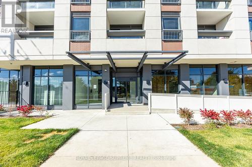 412 - 4010 EGLINTON AVENUE W , Toronto, Ontario M9A 0G5 2