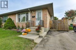 27 CARRIE CRESCENT  St. Thomas, ON N5R 6B9