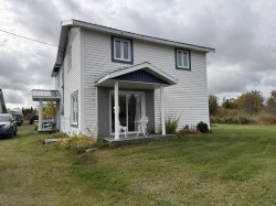 314 4e-et-5e Rang E.  Dupuy, QC J0Z 1X0