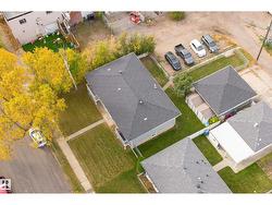 11812 45 ST NW  Edmonton, AB T5W 2T4