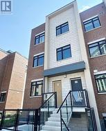 124 - 1070 DOUGLAS MCCURDY COMMON  Mississauga, ON L5G 0C6