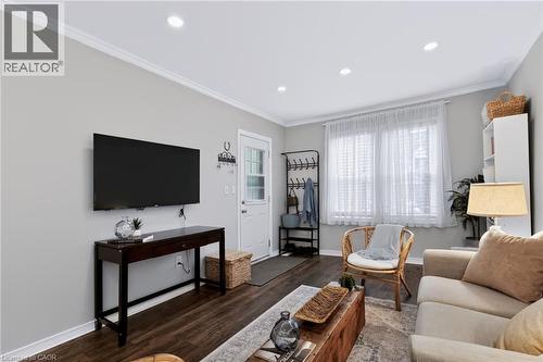 104 Niagara Street, Hamilton, ON 