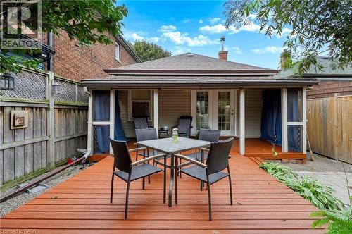 104 Niagara Street, Hamilton, ON 