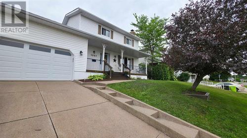 1007 Lake ST , Sault Ste. Marie, Ontario P6B 6C8 3