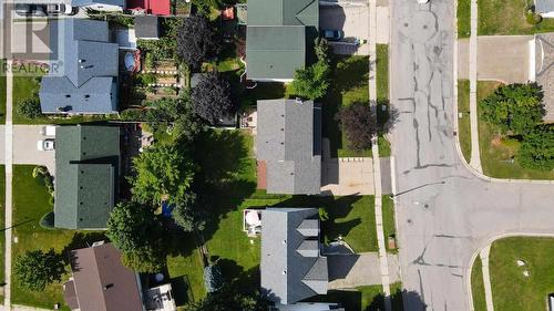 1007 Lake ST , Sault Ste. Marie, Ontario P6B 6C8 5