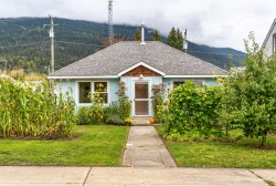 500 Sixth Street Revelstoke, BC V0E 2S0