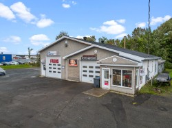 811 Route du Président-Kennedy  Lévis (Desjardins), QC G6C 1C9