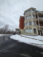 108-6290 Boul. Chevrier  Brossard, QC J4Z 0M1