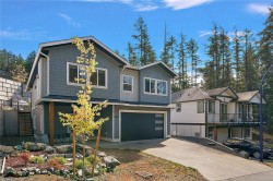 649 Frederic Rd Langford, BC V9C 3X3