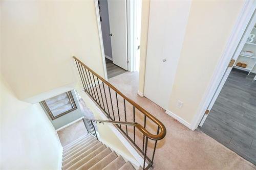 407 Regent Ave, Winnipeg, MB 
