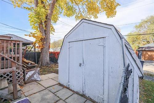 407 Regent Ave, Winnipeg, MB 