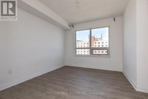 2304 - 1410 DUPONT STREET , Toronto, Ontario M6H 2B1 2