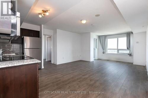 2304 - 1410 DUPONT STREET , Toronto, Ontario M6H 2B1 4