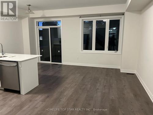 290 OKANAGAN PATH , Oshawa, Ontario L1H 0A7 3