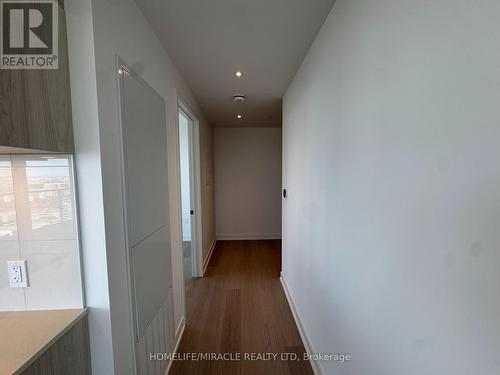 5805 - 448 BURNHAMTHORPE ROAD , Mississauga, Ontario L5B 0R4 5